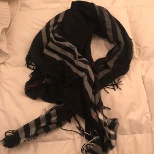 Brandy Melville blanket scarf